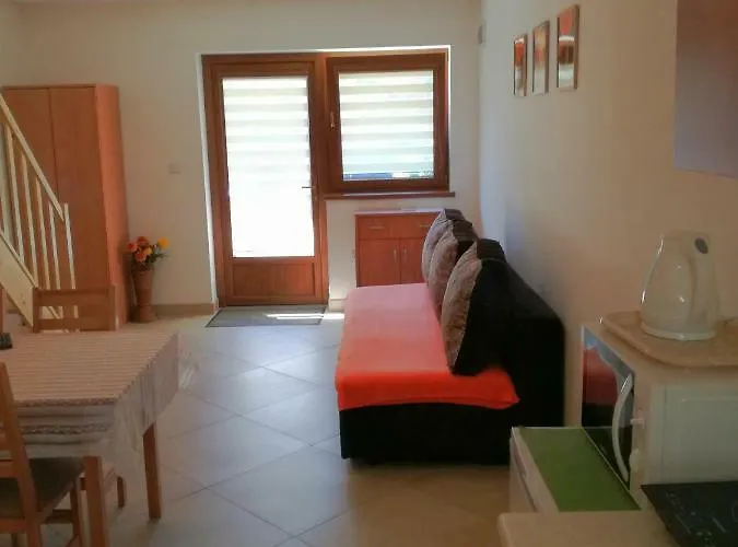 U Samkow Lägenhet *